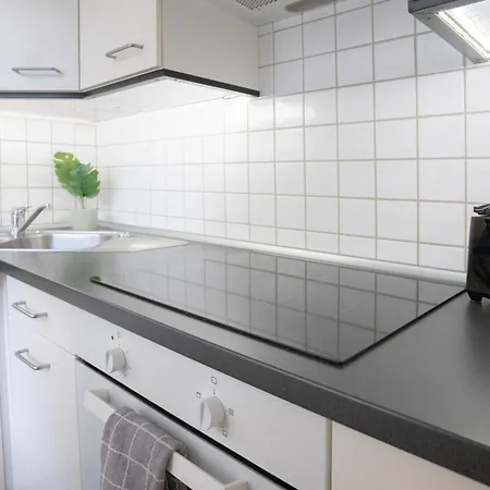 Lejlighed Helles Naehe Uni-klinik Mit Super Lage - W-lan - Balkon In Den Innenhof Magdeburg